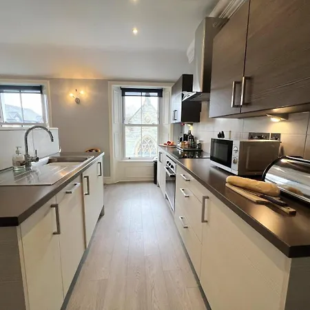 1 Bed In Oc-sz544 아파트 *
